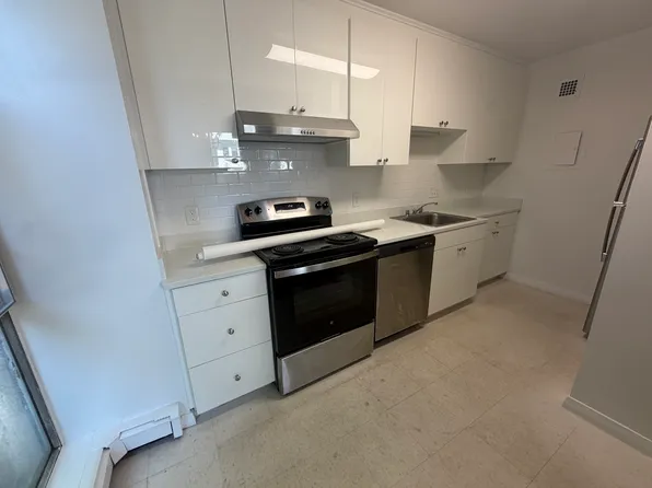 17 Gardner Rd #1, Brookline, MA 02445