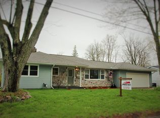 414 Lake St, Bellevue, MI 49021