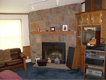 3rd image of 840 Woodland Dr