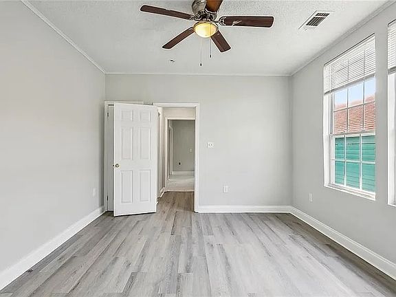 3rd image of 1005 Gordon St #1005