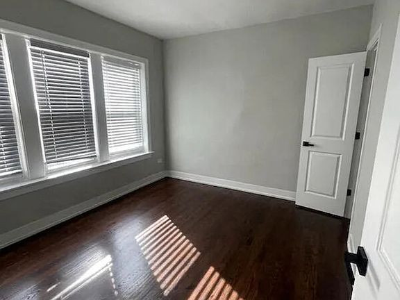 4th image of 2436 N Leclaire Ave #1
