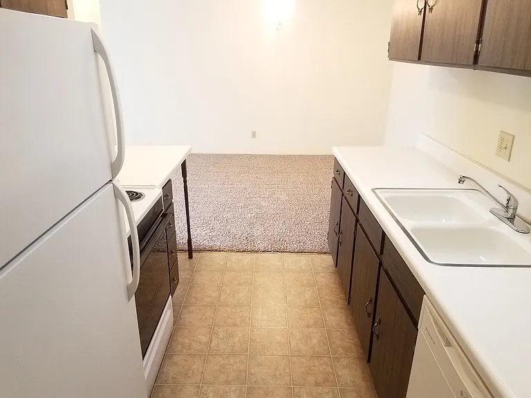 Winding Hills Apartments — Photo 97
