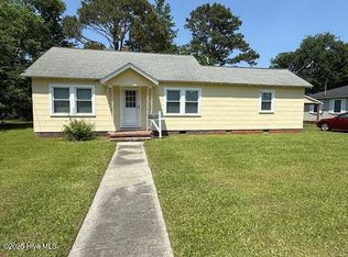 414 E 12th St, Washington, NC 27889