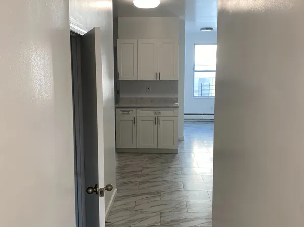 155 Lake Ave, Yonkers, NY