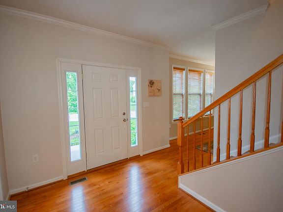 2nd image of 567 Rivanna Run