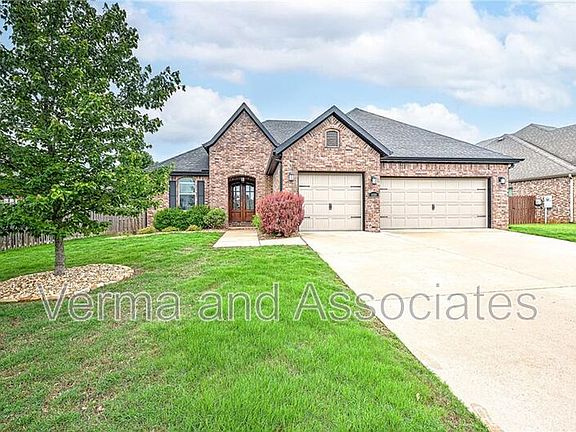 2nd image of 4109 SW Stonewood Ter