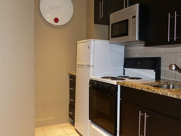 5th image of 164 W 81st St APT 1F