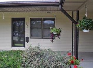 1881 Elizabeth Ln, Jenison, MI 49428