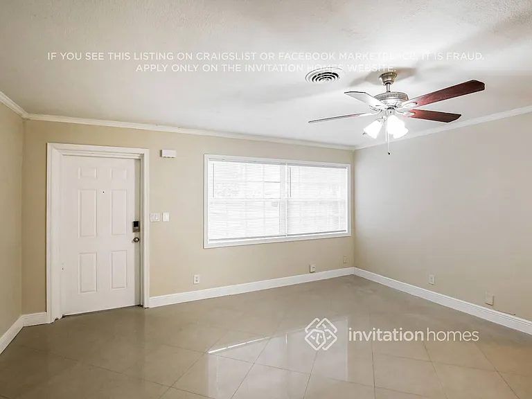 1251 SW 9th Ave — Photo 4