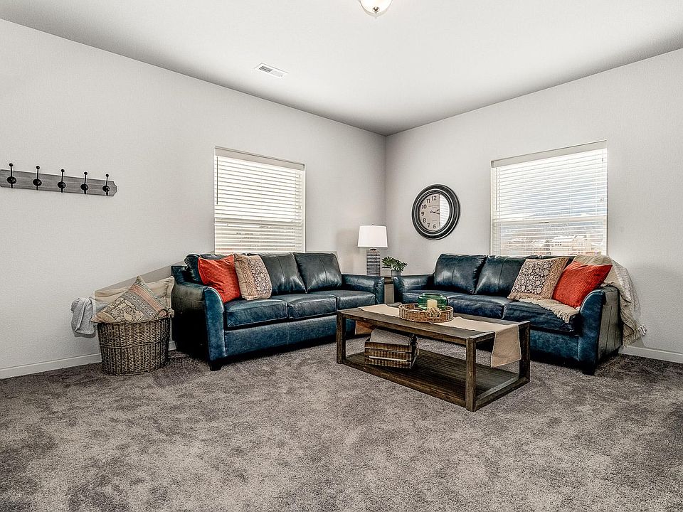 Living Area. Large widows with Mountain view