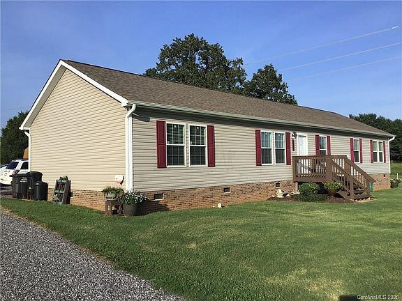 2nd image of 2458 Old Mountain Rd #37
