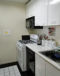 Rented by Boulevard Residentials