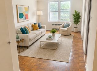5505 Woodside Ave APT 214, Flushing, NY 11377