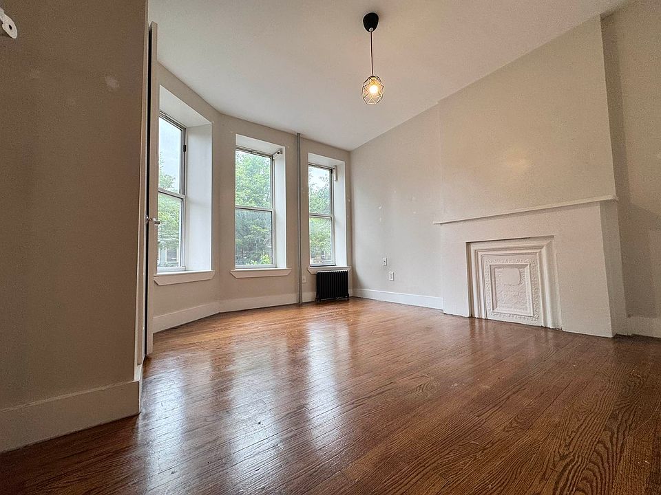 1st image of 1305 Herkimer St #1