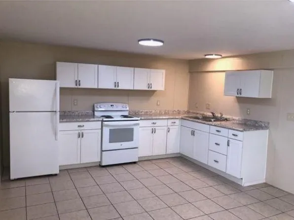 145 E Main St Unit C, Gentry, AR 72734