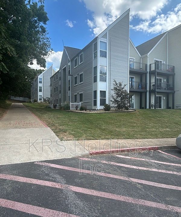 1st image of 1384B Hunters Rd