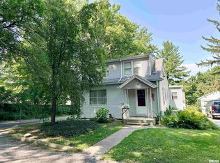 132 Fairview Ct, Jacksonville, IL 62650