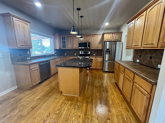 2nd image of 11615 SE 319th Ct
