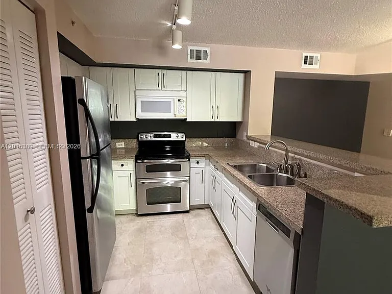 2113 Renaissance Blvd #203 — Photo 4