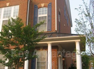 761 Vestal St, Woodbridge, VA 22191