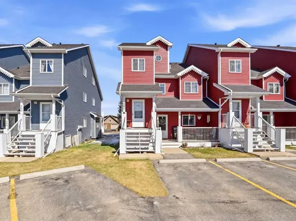 5220 S 50a Ave #601, Sylvan Lake, AB T4S 1E5