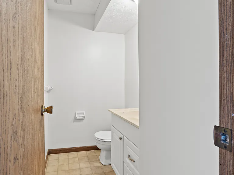 Wile - 1310-1316 Palmer House — Photo 6