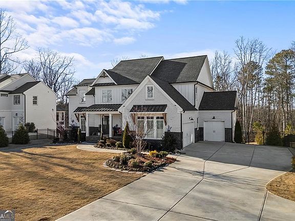 2nd image of 3528 N Bogan Rd