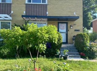 3578 Queenston Dr, Mississauga, ON L5C 2G6