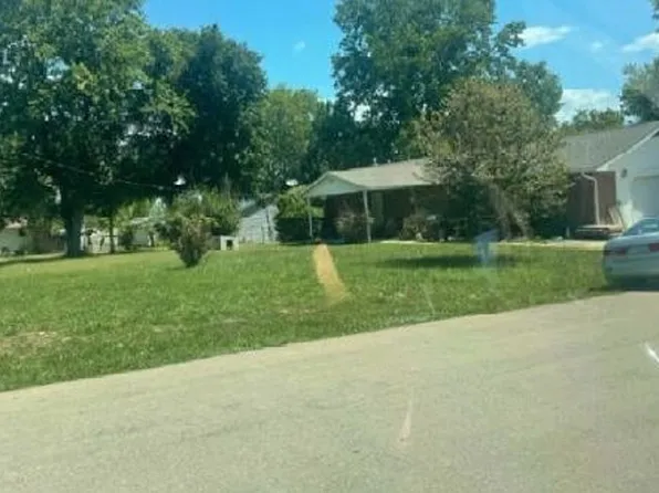 204 Armory St, Fredericktown, MO 63645