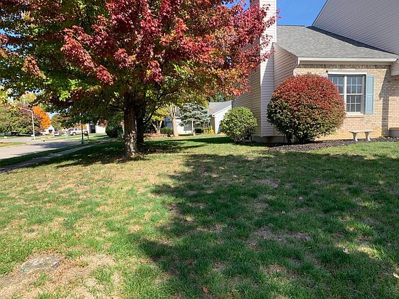 4th image of 8332 Glencrest Dr