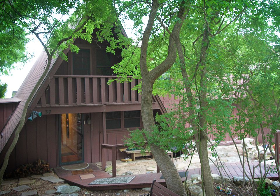 1st image of 37 Vista Dr