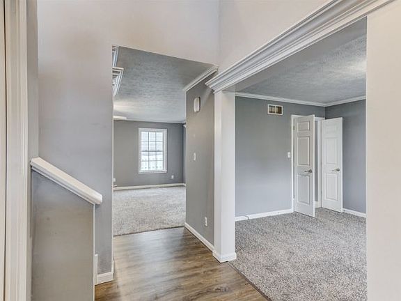 4th image of 8600 Manchester Ct