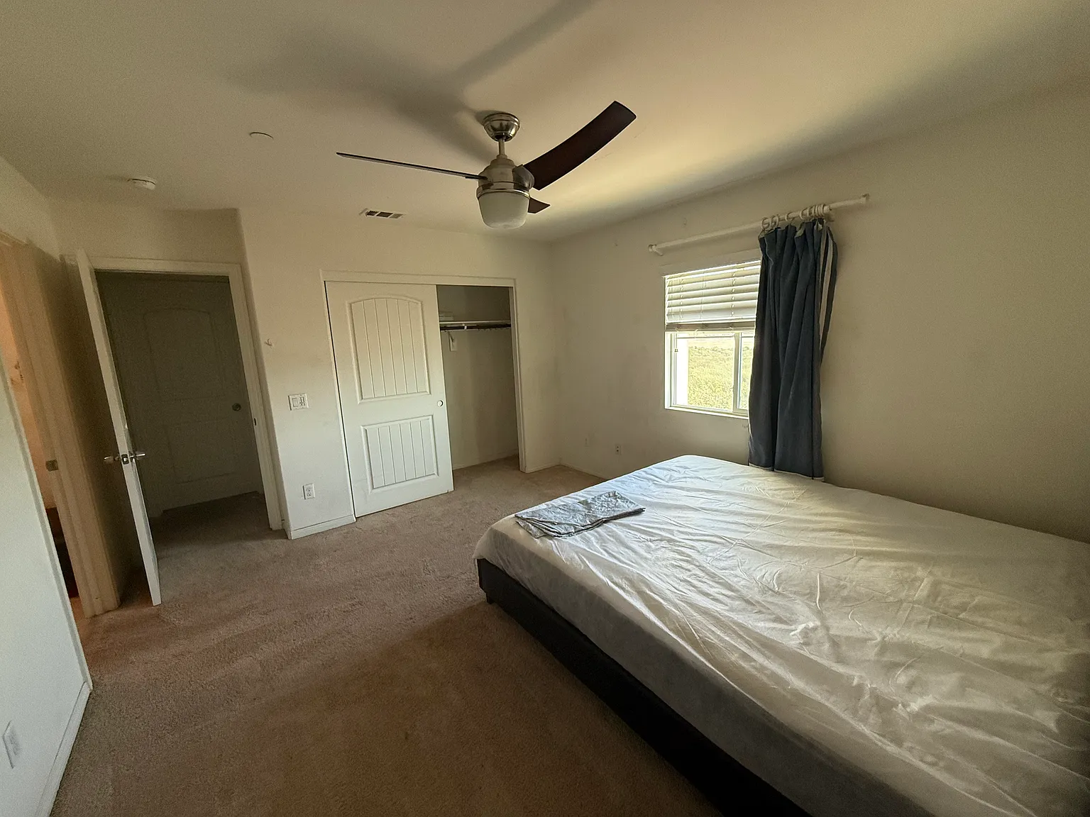 13668 Amberview Pl — Photo 4