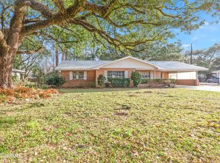 240 N College Rd, Lafayette, LA 70506