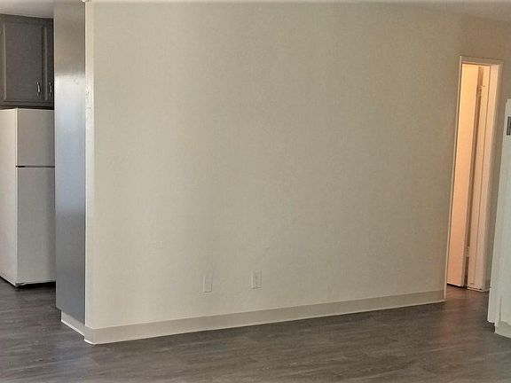 3rd image of 4361 Ohio St APT 7