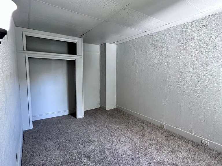 587 W Princess Street - NWA — Photo 12