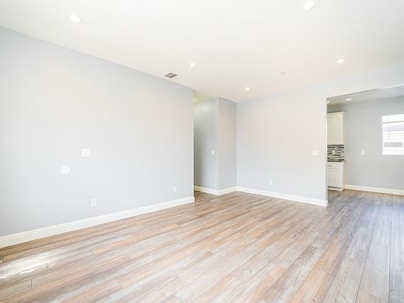 3rd image of 713 1/2 W 80th St