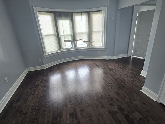 3rd image of 52 Shepard Ave #2B