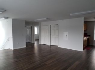 100 S Broad St #11, Pawcatuck, CT 06379