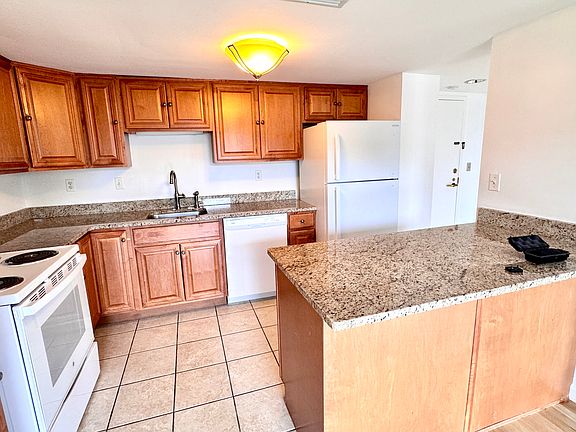 4th image of 85 Brainerd Rd APT 404