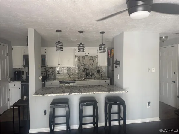 7604 Roscommon Ct APT 2411, Henrico, VA 23228