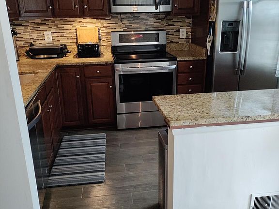 3rd image of 8454 Rocky Knob Ct
