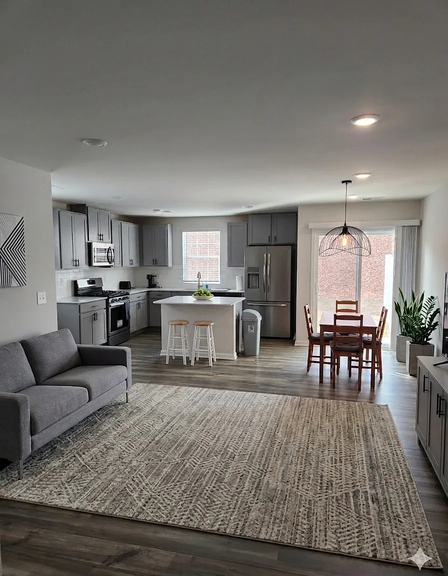 3 bed, 2.5 bath, 1423 sqft, $1,185 — Photo 2