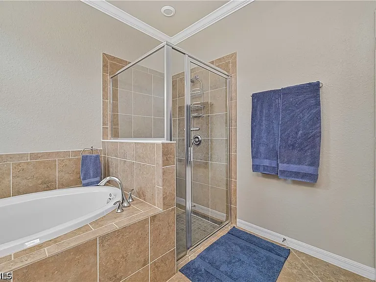 3153 Walnut Grove Ln — Photo 19