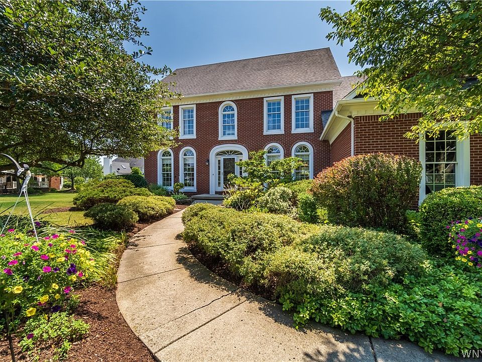 1st image of 8425 Avonside Ct