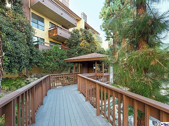 5th image of 444 Piedmont Ave Unit 211