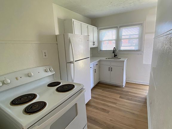 5th image of 3836 E Pleasant Run Parkway North Dr