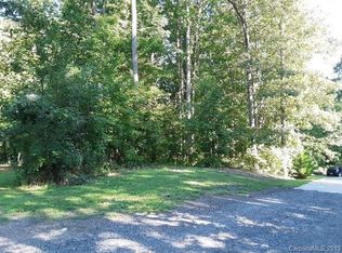 8821 Vagabond Rd, Charlotte, NC 28227