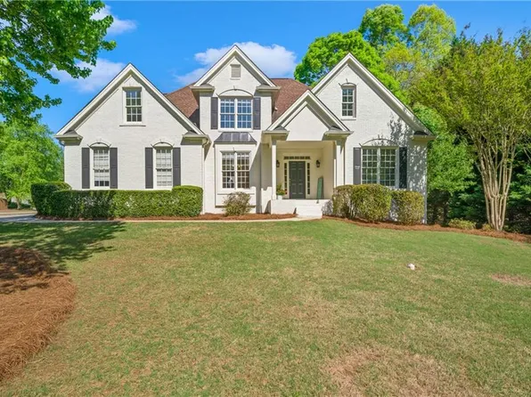 3915 Three Chimneys Ln, Cumming, GA 30041