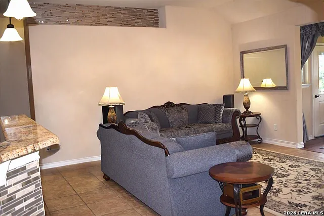 1713 Sunspur Rd — Photo 17